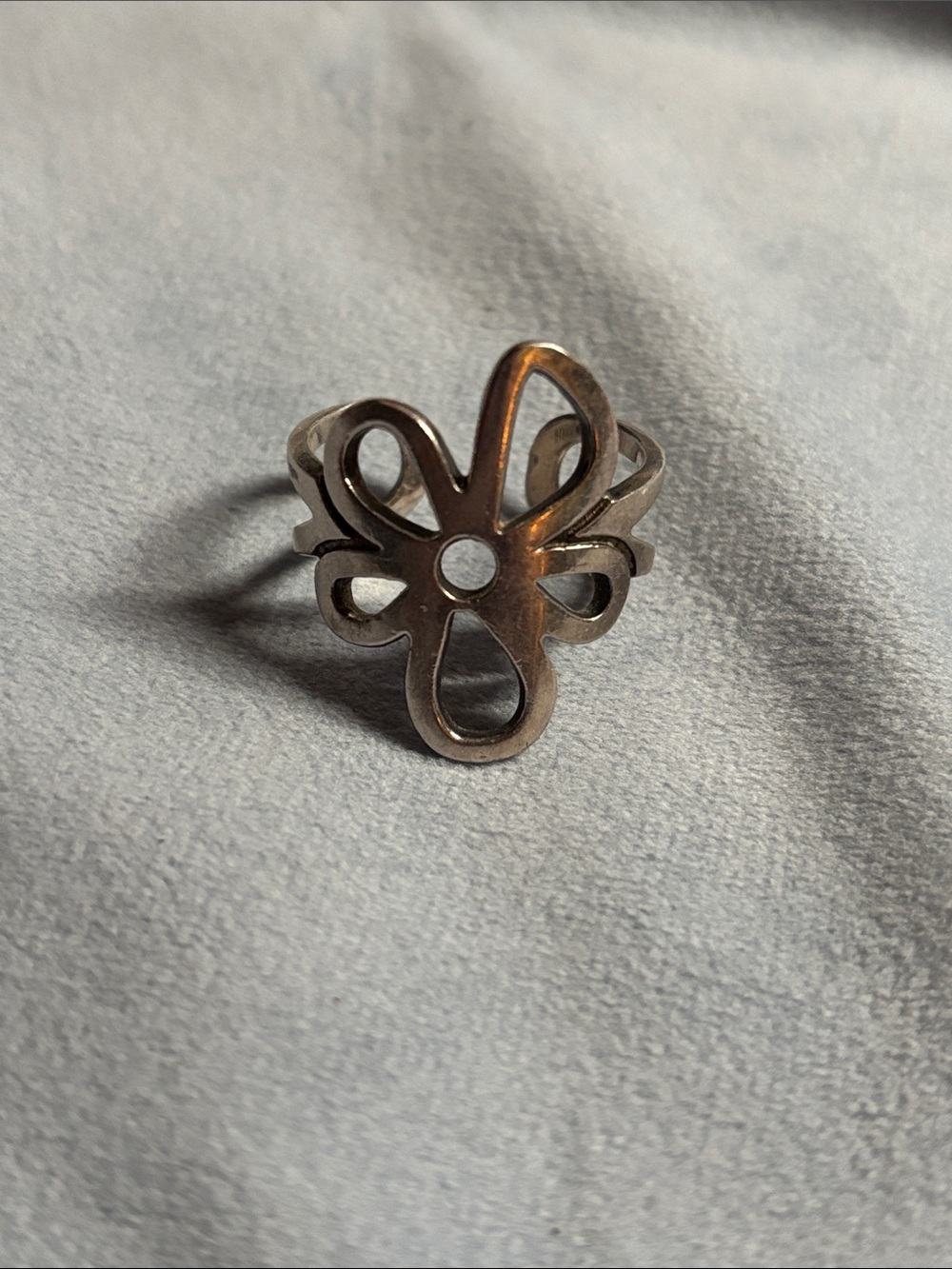 TOUS Sterling Silver Open Daisy Flower Ring .925 adjustable